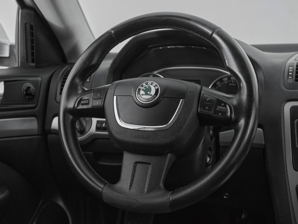 Skoda Octavia, II (A5) Рестайлинг фото №10