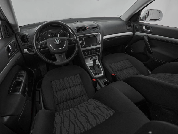 Skoda Octavia, II (A5) Рестайлинг фото №7
