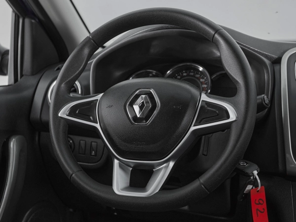 Renault Logan, II Рестайлинг фото №10