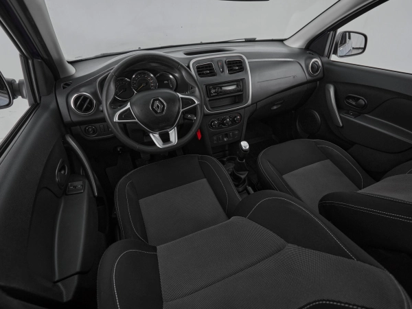 Renault Logan, II Рестайлинг фото №7