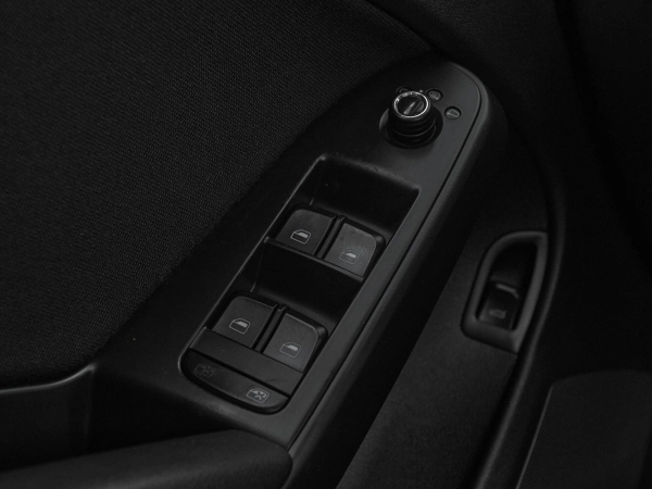 Audi A4, IV (B8) фото №12
