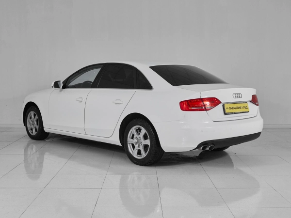 Audi A4, IV (B8) фото №4