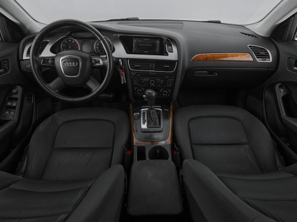 Audi A4, IV (B8) фото №8