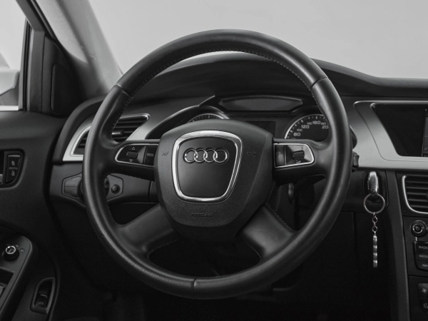 Audi A4, IV (B8) фото №9