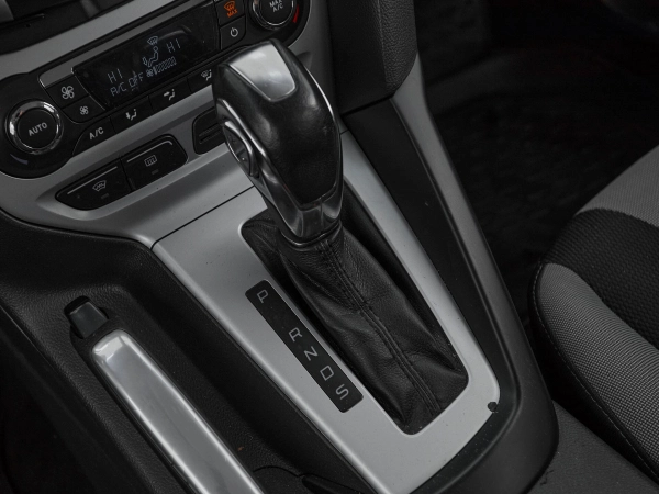 Ford Focus, III фото №16