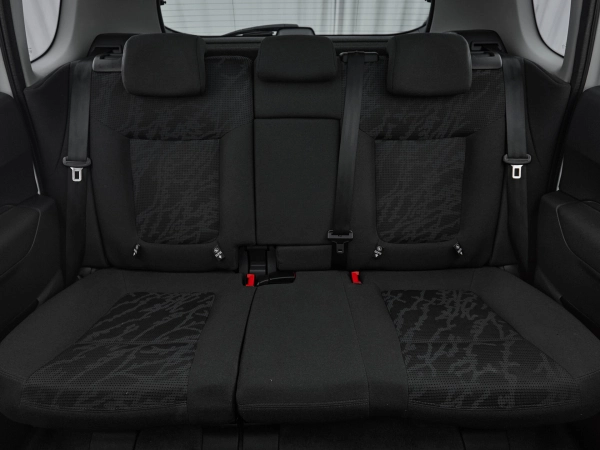 Peugeot 3008, I фото №21