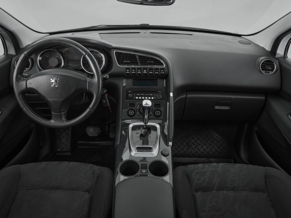 Peugeot 3008, I фото №9