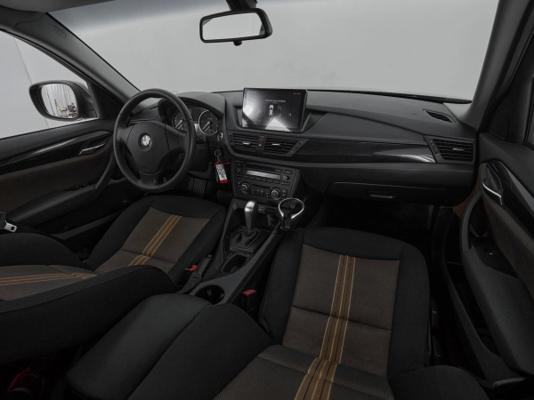 BMW X1, I (E84) фото №7