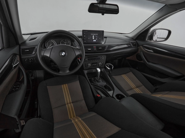 BMW X1, I (E84) фото №9