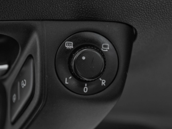 Volkswagen Polo, V Рестайлинг фото №15
