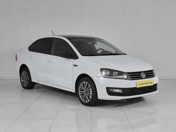 Volkswagen Polo, V Рестайлинг фото №3