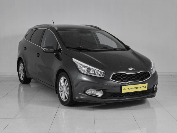 Kia Ceed, II фото №3