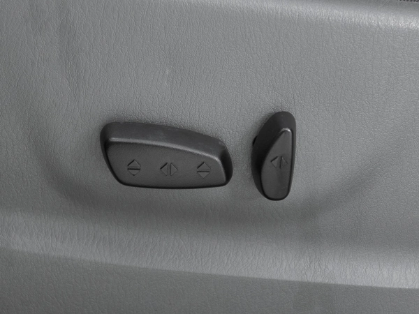 Chrysler Voyager, IV Рестайлинг фото №15
