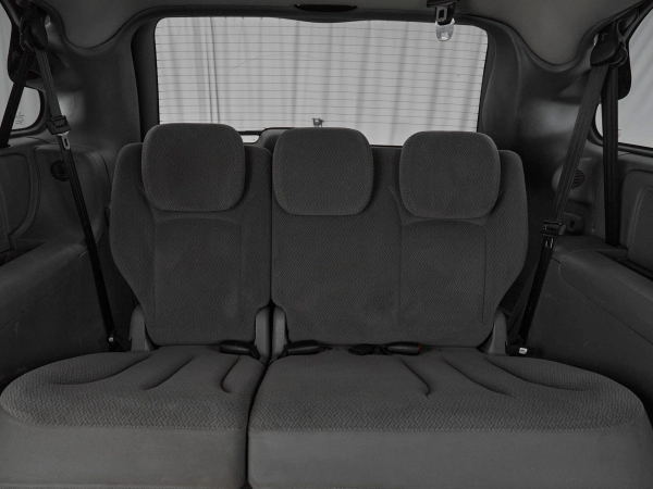 Chrysler Voyager, IV Рестайлинг фото №21