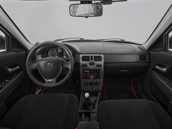 Lada (ВАЗ) Priora, I фото №8