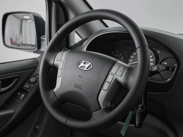 Hyundai Grand Starex, I фото №11
