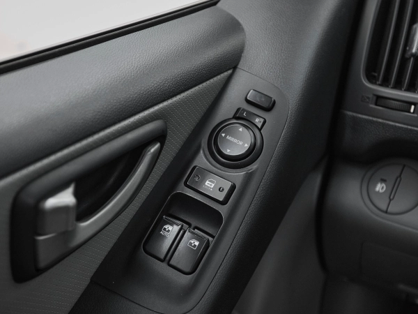 Hyundai Grand Starex, I фото №14