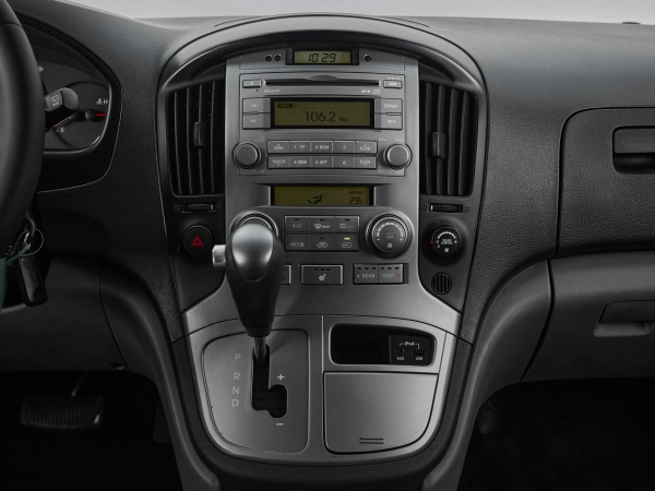 Hyundai Grand Starex, I фото №15