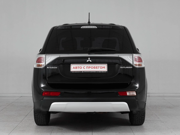 Mitsubishi Outlander, III Рестайлинг фото №5