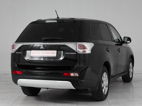 Mitsubishi Outlander, III Рестайлинг фото №6
