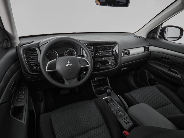 Mitsubishi Outlander, III Рестайлинг фото №7