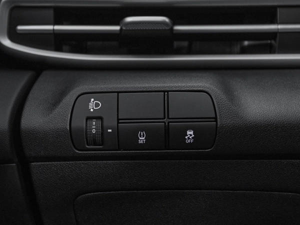 Hyundai Elantra, VII (CN7) Рестайлинг фото №16