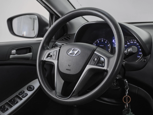 Hyundai Solaris, I Рестайлинг фото №10