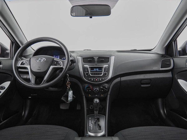 Hyundai Solaris, I Рестайлинг фото №8