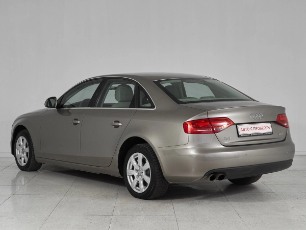 Audi A4, IV (B8) фото №4