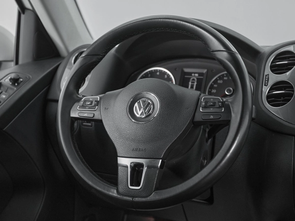 Volkswagen Tiguan, I Рестайлинг фото №10