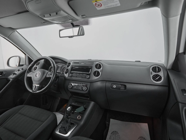 Volkswagen Tiguan, I Рестайлинг фото №9