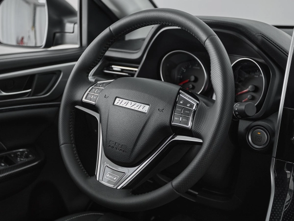 Haval M6, II фото №11