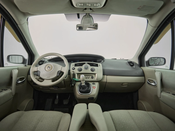Renault Megane, II Рестайлинг фото №9