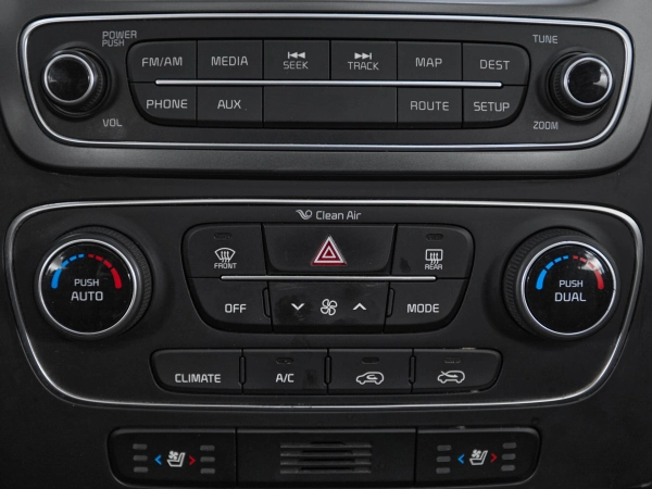 Kia Sorento, II Рестайлинг фото №19