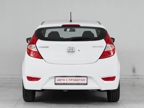 Hyundai Solaris, I фото №5