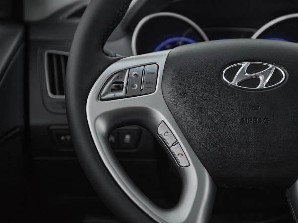 Hyundai ix35, I фото №8