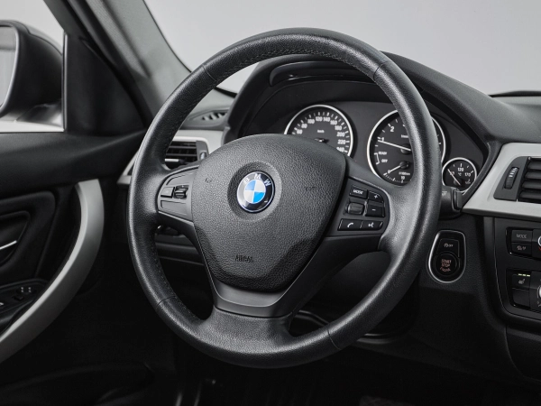 BMW 3 серии, VI (F3x) фото №10