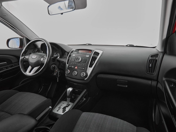 Kia Ceed, I Рестайлинг фото №9