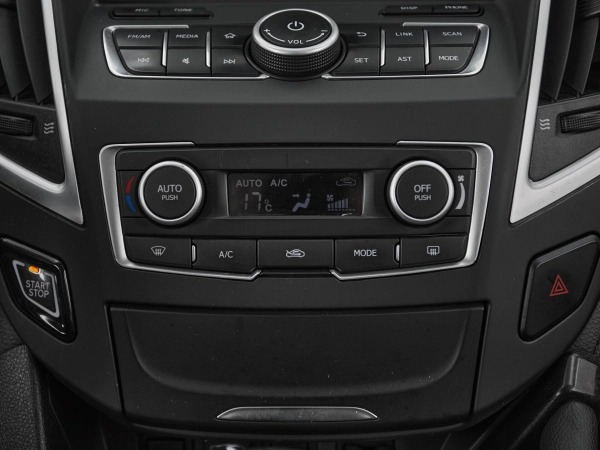 DongFeng AX7, I фото №19