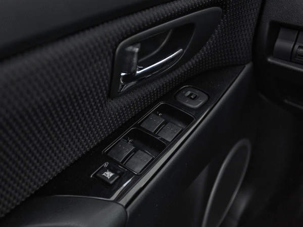 Mazda 3, I (BK) Рестайлинг фото №12