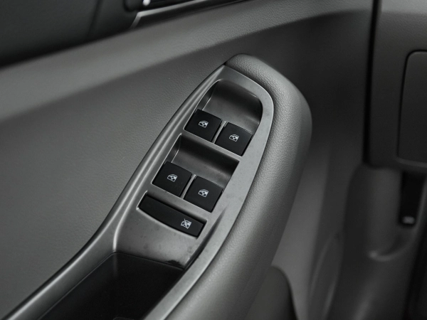 Chevrolet Orlando, I фото №12