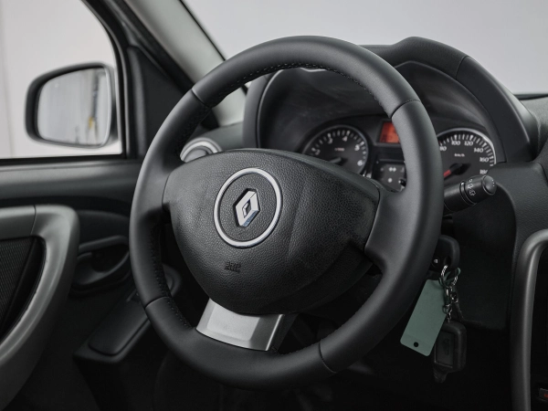 Renault Duster, I фото №10