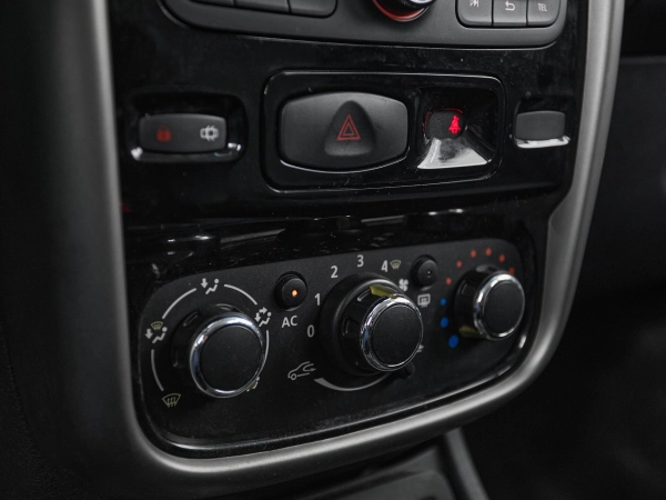 Renault Duster, I фото №15