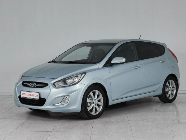 Hyundai Solaris, I фото №1