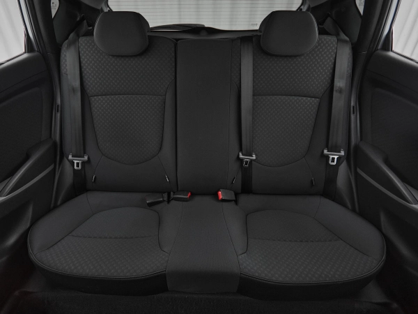 Hyundai Solaris, I фото №16