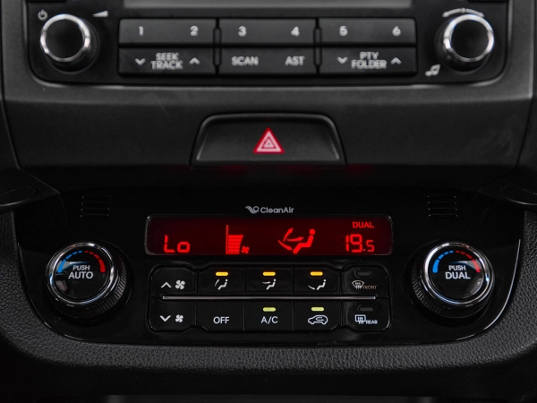 Kia Sportage, III фото №16