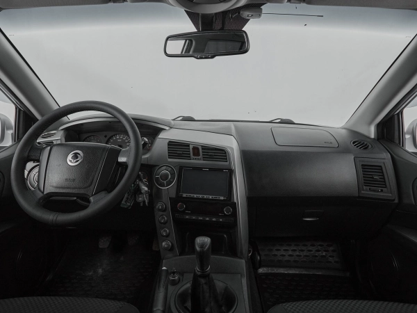 SsangYong Kyron, I Рестайлинг фото №8
