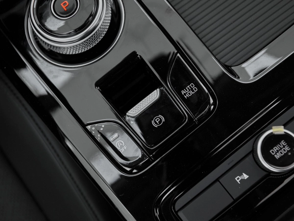 Kia K5, III фото №21