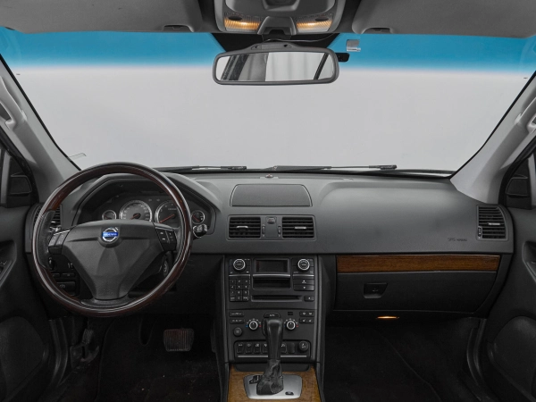 Volvo XC90, I Рестайлинг фото №8