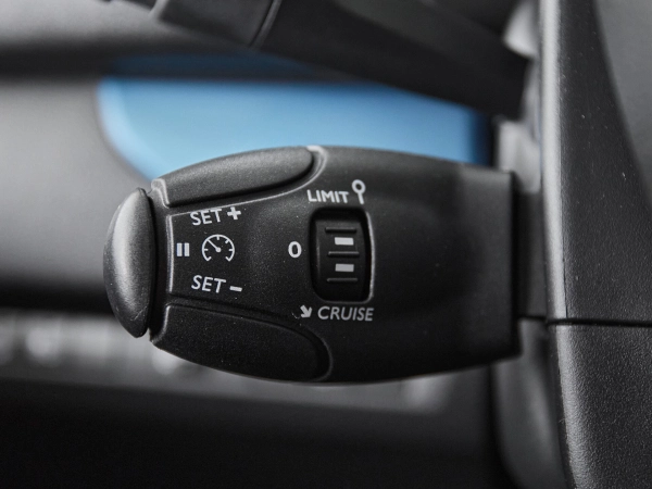 Peugeot Traveller, I фото №12